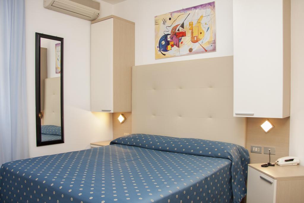 Standard Dreibettzimmer